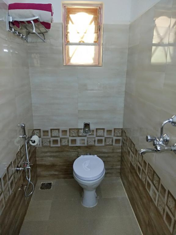 La Alegro Hotel Палолем Екстериор снимка